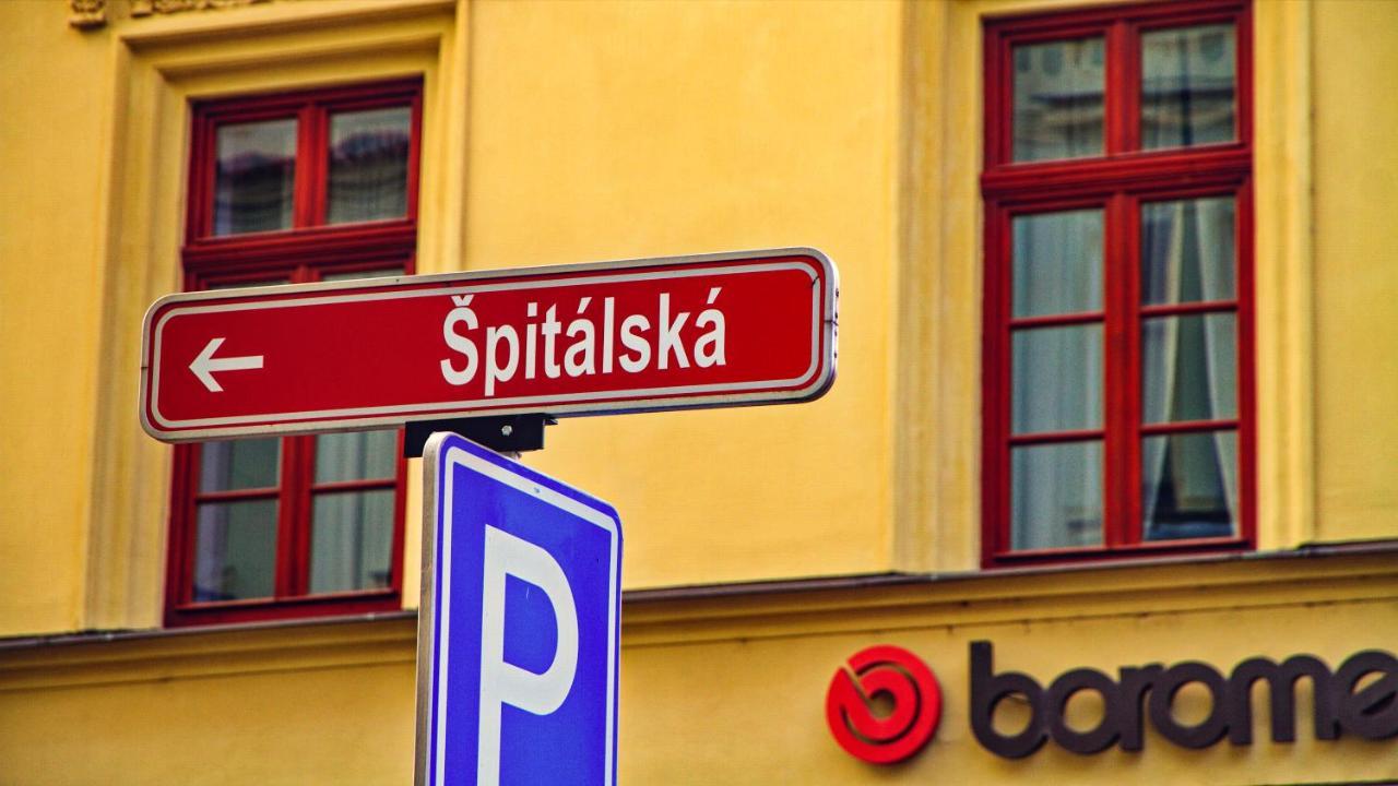 Boromeum Residence Hradec Kralove Exterior foto
