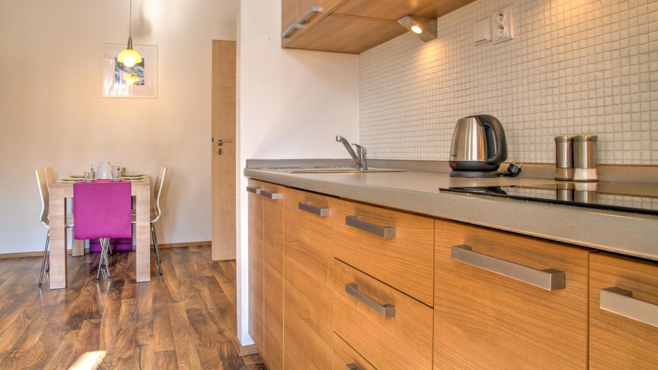 Boromeum Residence Hradec Kralove Exterior foto