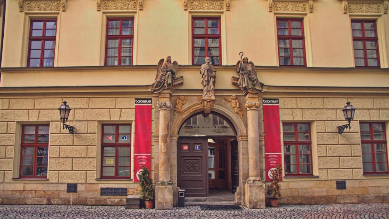Boromeum Residence Hradec Kralove Exterior foto