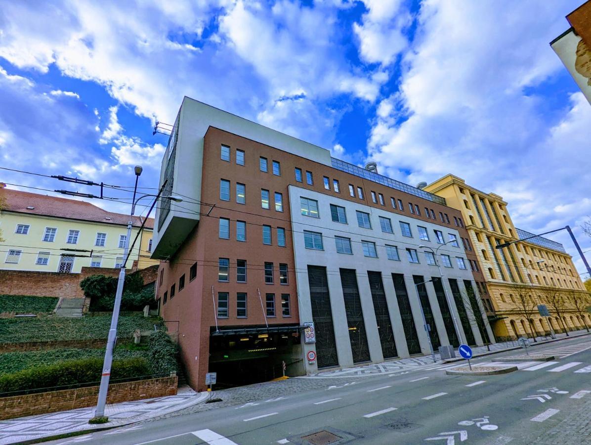 Boromeum Residence Hradec Kralove Exterior foto